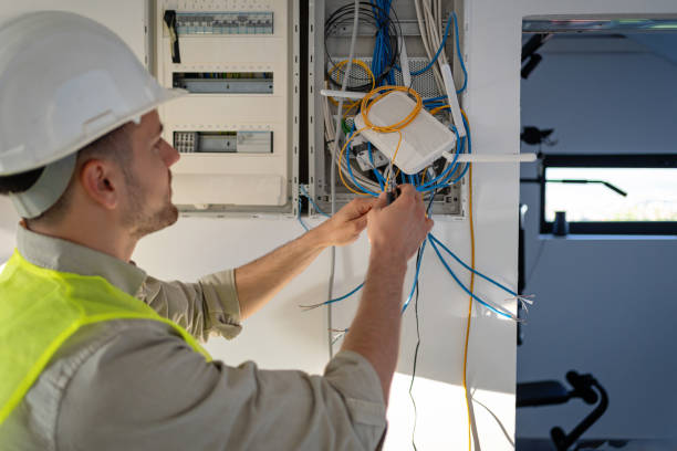 Best Emergency Electrical Repair  in Lakewood, IL